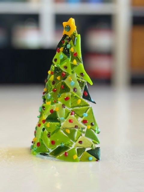 Deck the Trees Glass Fusion - Image 3