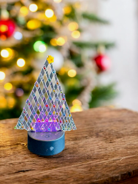 Deck the Trees Glass Fusion - Image 6